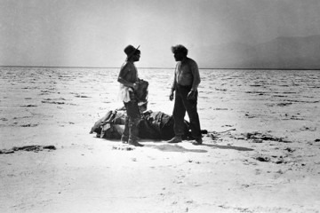 Les Rapaces (1924)