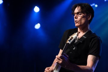 Steve Vai