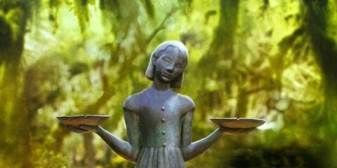 Minuit dans le jardin du bien et du mal