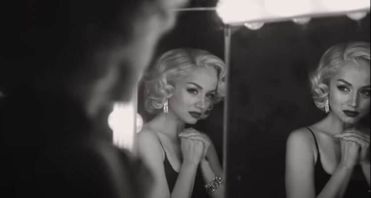 Blonde (2022)