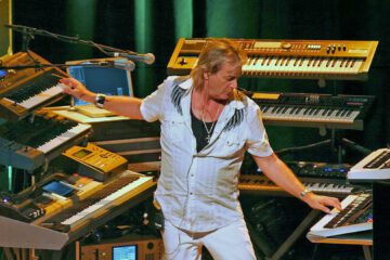 Geoff Downes